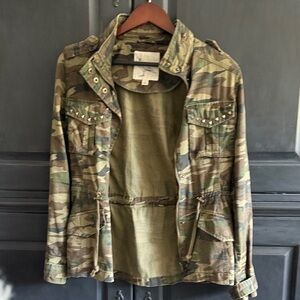 Source Unknown Green Camouflage Utility Jacket